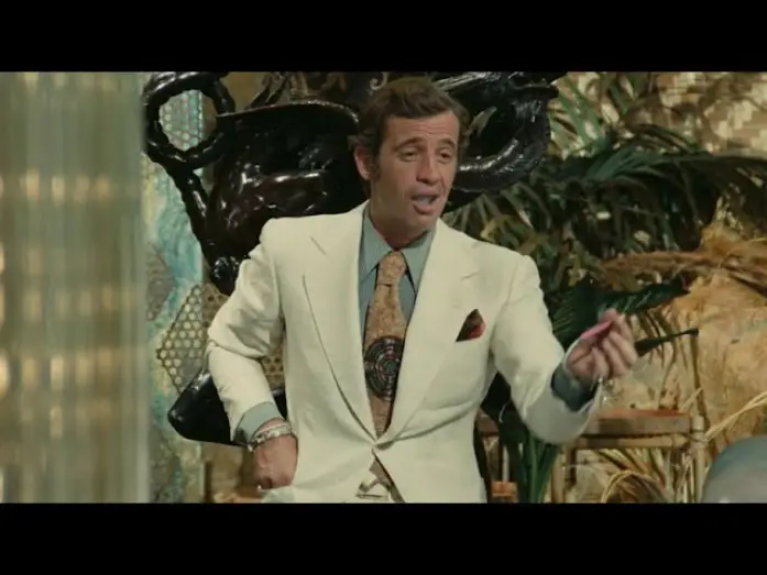 Video for the film The Magnificent One — LE MAGNIFIQUE | Extrait - La piscine