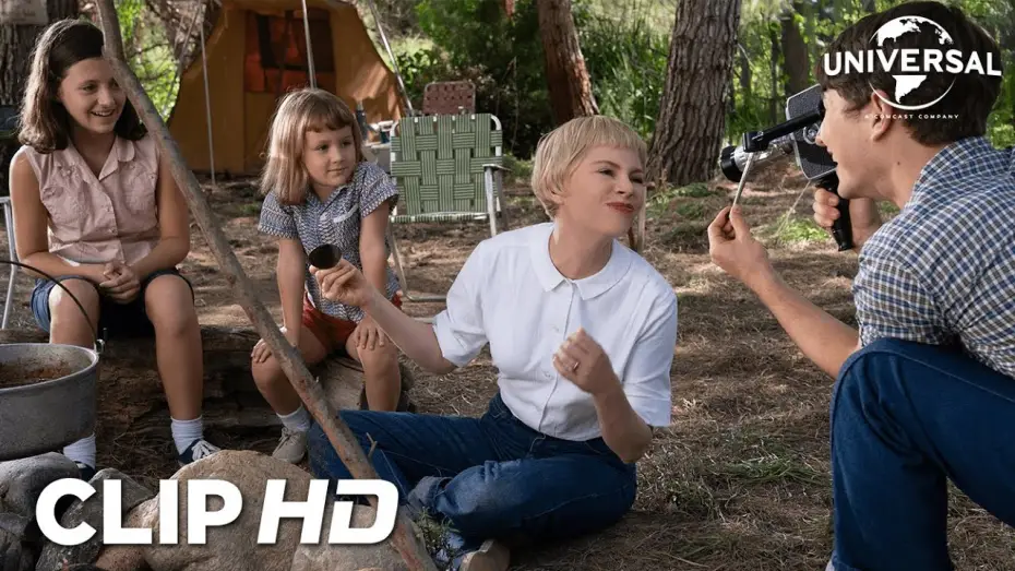 Video for the film The Fabelmans — Clip - Burt pide a Sam que haga una película del viaje de acampada