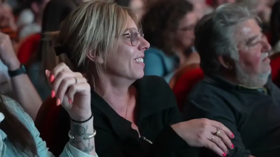 Video for the film Jarry : Bonhomme — Découvrez la bande annonce du nouveau spectacle de Jarry « Bonhomme »