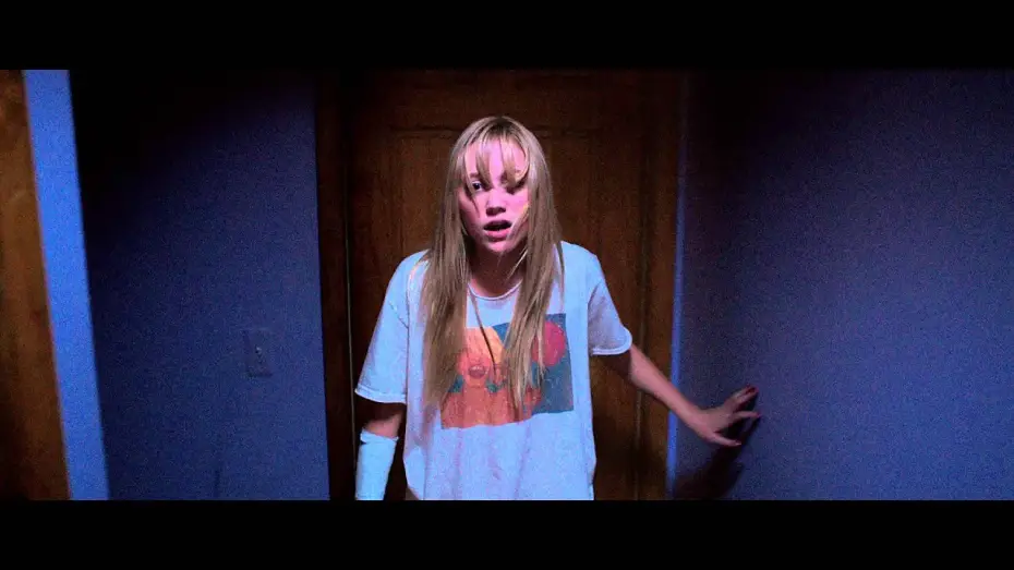 Video for the film It Follows — IT FOLLOWS - TV Spot 2