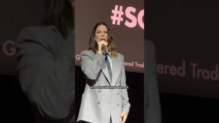 Video for the film Scream 7 — Neve Campbell