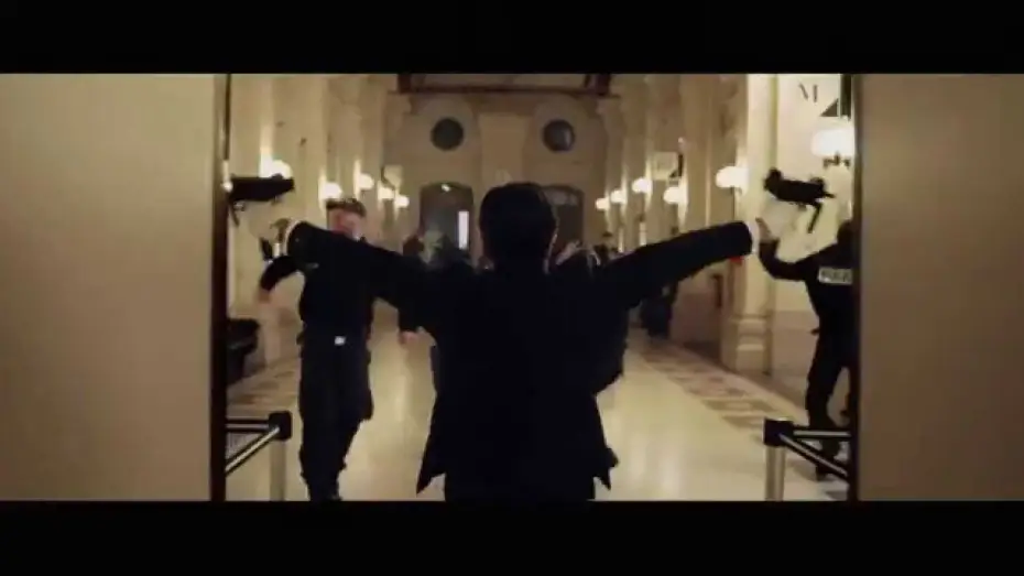 Video for the film Lucy — Lucy di Luc Besson con Scarlett Johansson: sui set di Taipei e Parigi (sottotitoli in italiano)