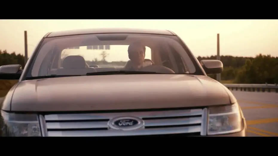Video for the film Identity Thief — TV Spot: "His Life"