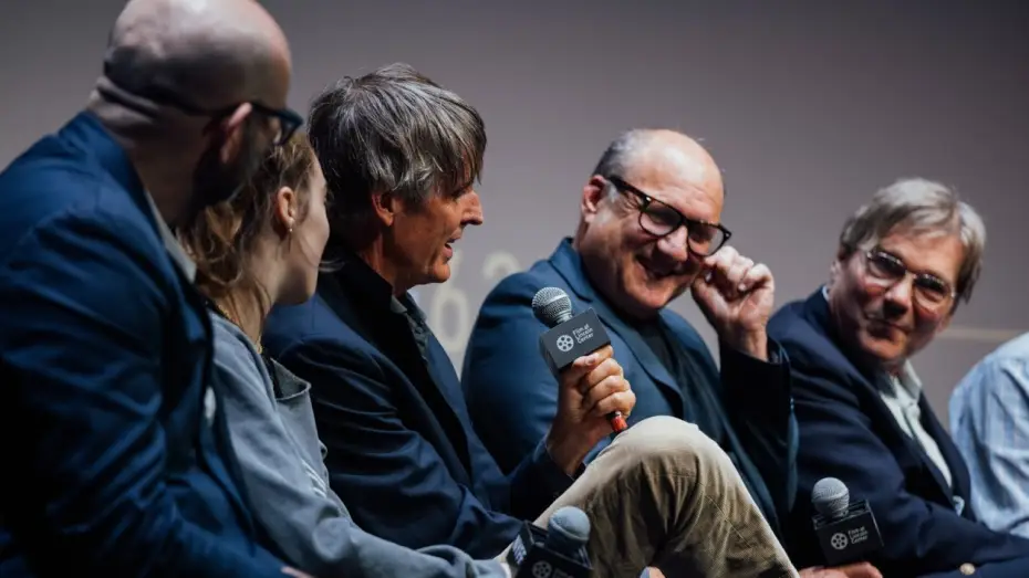 Video for the film Pavements — Alex Ross Perry, Robert Greene, and Pavement on Pavements