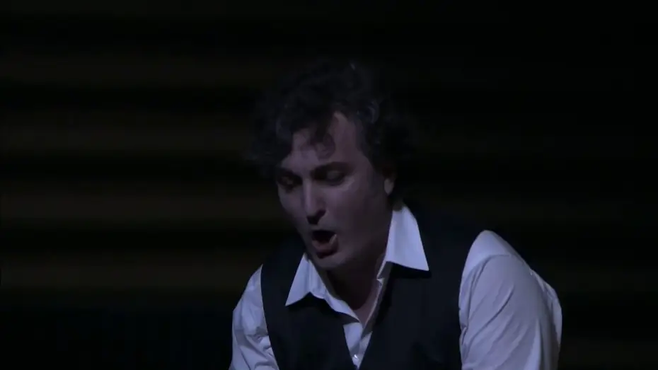 Video for the film Macbeth - Liceu — MACBETH: Sappia la sposa mia che, pronta appena.
