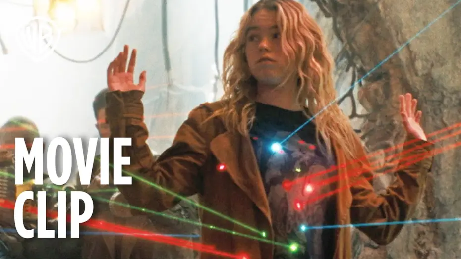 Video for the film Supergirl — Fingers On Triggers? - Movie Clip