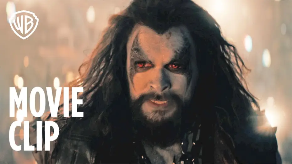 Video for the film Supergirl — Lobo & Kara Save The Children - Movie Clip