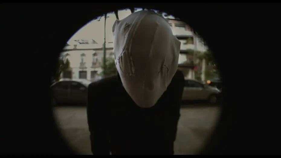 Video for the film Through the Window — Tras la ventana / Through the Window