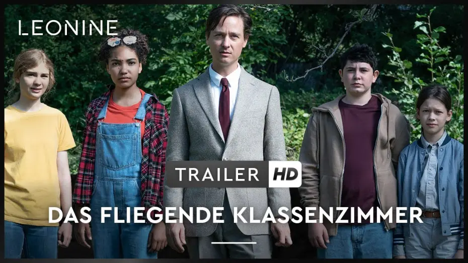Video for the film The Flying Classroom — Offizieller Trailer