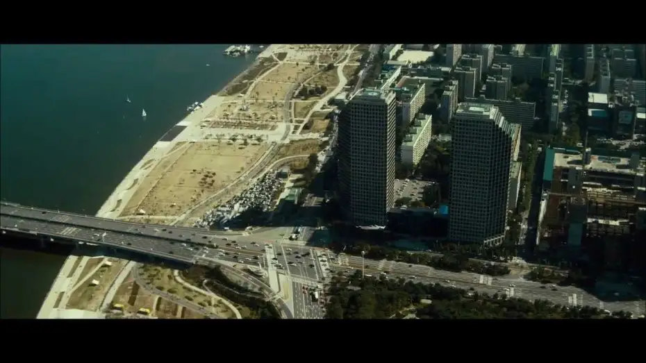 Video for the film Soar Into the Sun — WINDFIGHTERS - Extrait "Attaque sur Séoul" (VF)