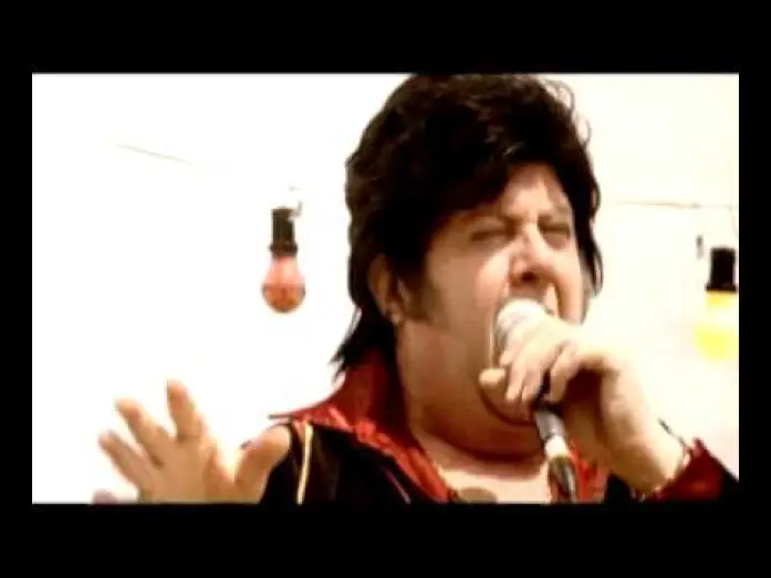 Video for the film Tres de corazones — TRES DE CORAZONES.mov