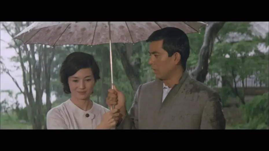 Video for the film Two in the Shadow — NUAGES ÉPARS (乱れ雲, Midaregumo) de Mikio Naruse - Official trailer - 1967