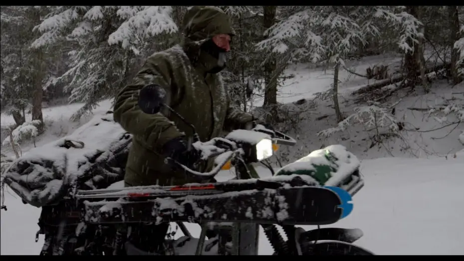 Video for the film Living With Wolves — Vivre avec les loups | Extraits - copie de travail | Gebeka Films