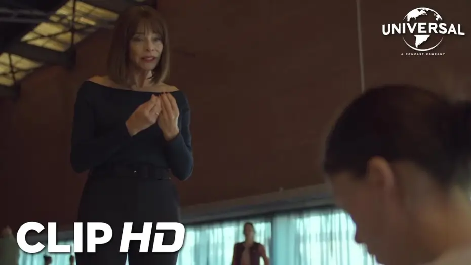 Video for the film Free Falling — Clip - Dentro de ti