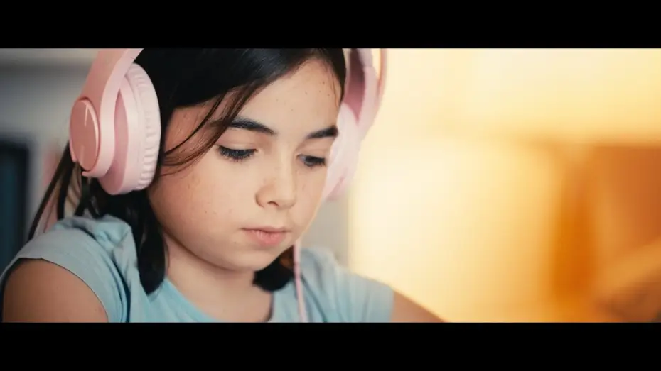 Video for the film Under a new light — Under a new light | TRAILER