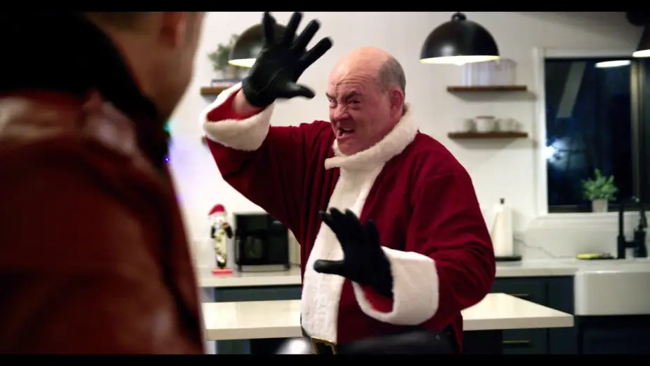 Video for the film Dashing Through the Snow — Trailer