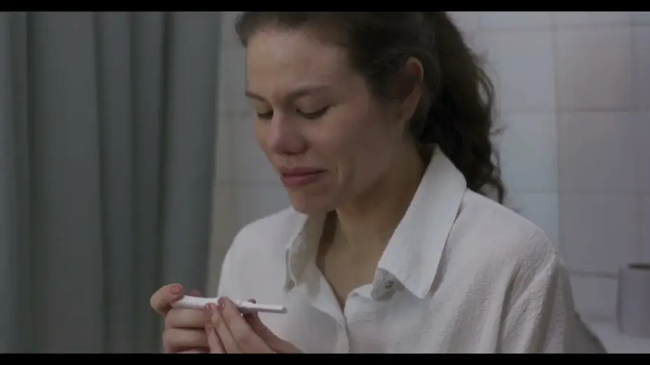 Video for the film Colibrí — Colibrí l "Todavía falta para el día de los inocentes" Clip