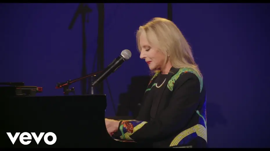 Video for the film Véronique Sanson : Hasta Luego ! — Véronique Sanson - Drôle de vie (Hasta Luego ! Le concert au Dôme de Paris 2024 (Clip officiel))