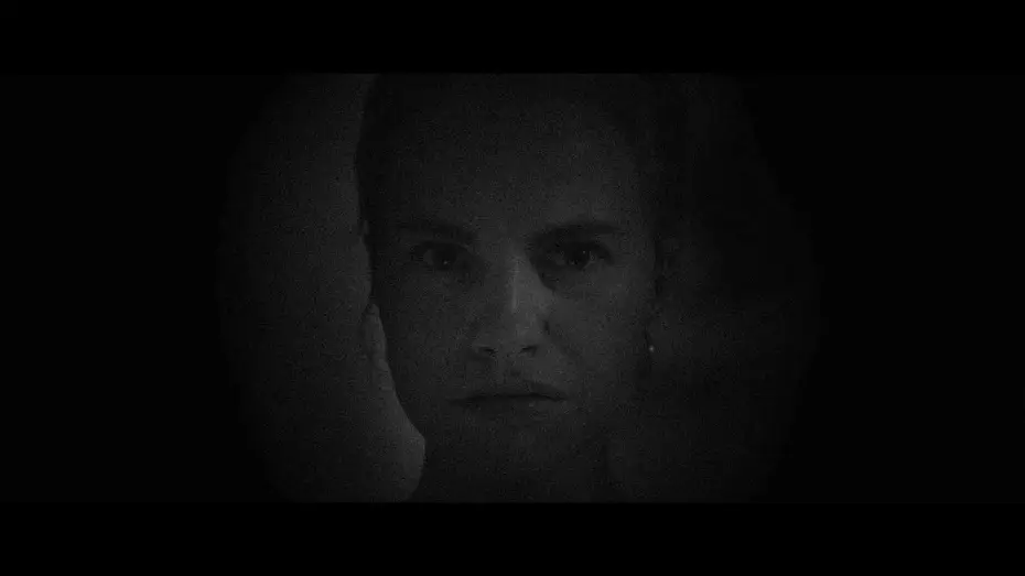 Video for the film La visitante — Horror Short Film | La visitante (The visitor) - Trailer