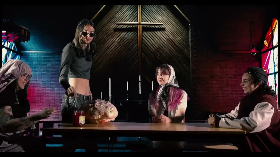 Video for the film Ven a cenar con el niño — ven a cenar con el niño