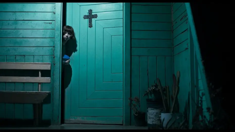 Video for the film Delirio — Official Trailer