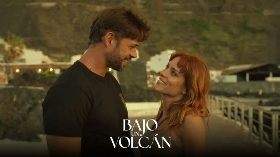 Video for the film Under a Volcano — Bajo un Volcán - Tráiler Oficial