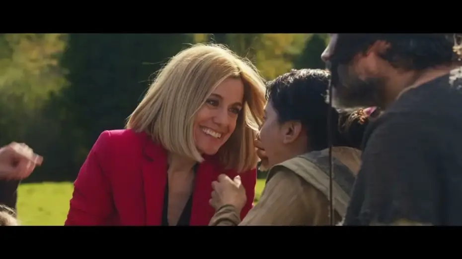 Video for the film Sin cobertura — Este verano será una aventura