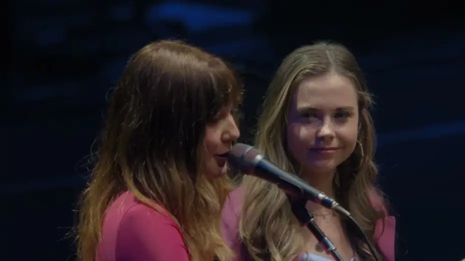 Video for the film Eric Clapton’s Crossroads Guitar Festival 2023 — Sierra Hull & Molly Tuttle - Salt Creek (Live) [Crossroads 2023]
