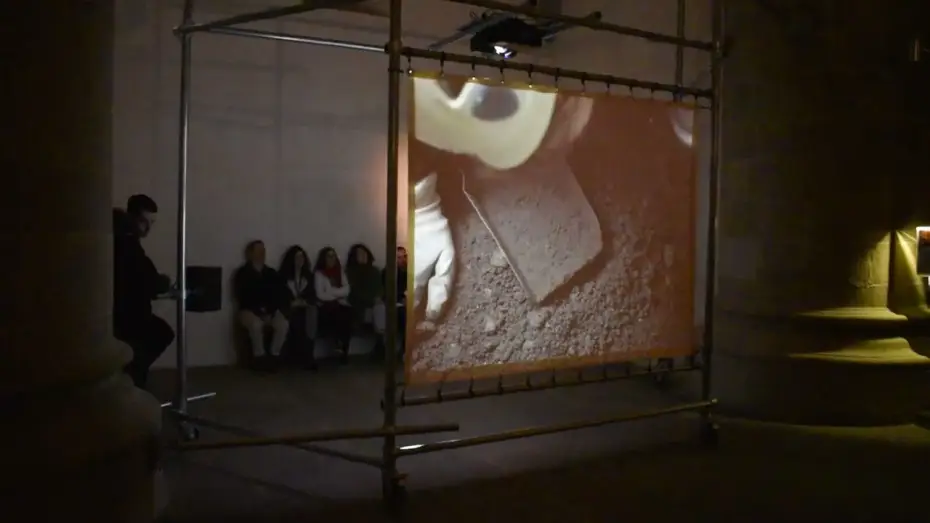 Video for the film Stone and bag — Maddi Barberren 'Harria eta Poltsa' instalazio artistikoa