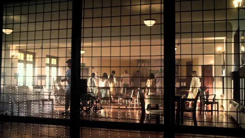 Video for the film The Vatican Tapes — LES DOSSIERS SECRETS DU VATICAN Extrait CHAOS VOST