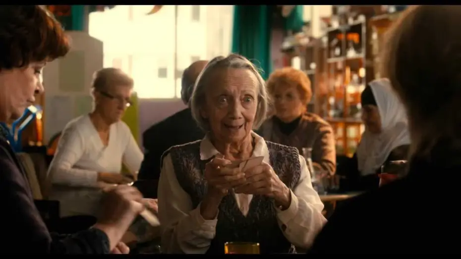 Video for the film Paulette — Paulette - Trailer italiano
