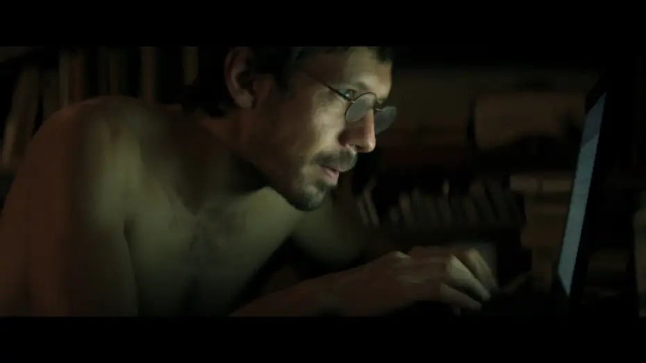 Video for the film Cool Books — CASI TODO BIEN - Tráiler final - Ya en cines