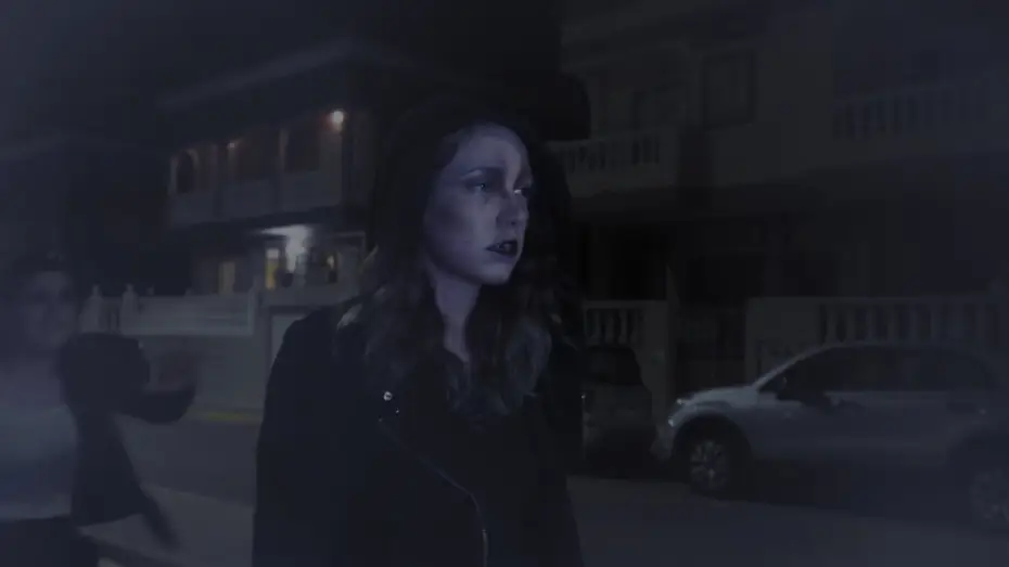 Video for the film Dark Moon — 🩸 DARK MOON 🌑 | Cortometraje de terror y ciencia ficción (2025)