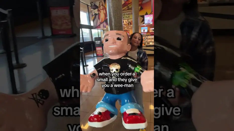 Video for the film Untitled Jackass Film — Bringing WeeMan Into Theatre