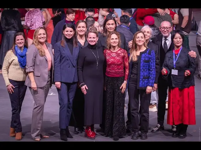 Video for the film 45e Festival mondial du Cirque de demain — LES TROPHEES DU 45ème FESTIVAL