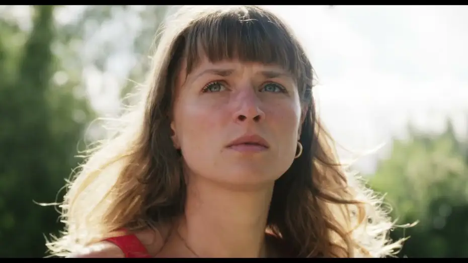 Video for the film Fireflies — Extrait du court métrage "Les lucioles"