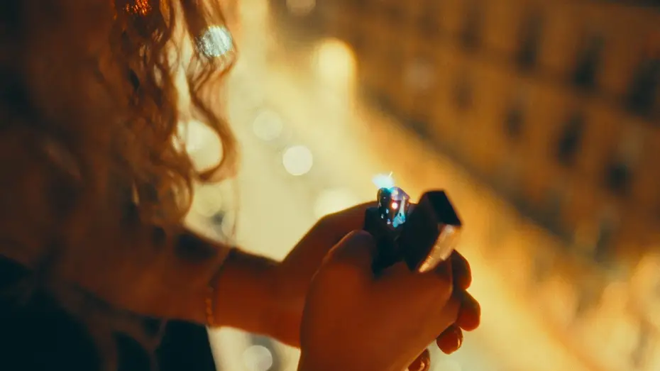Video for the film t'as un feu? — t'as un feu? - trailer