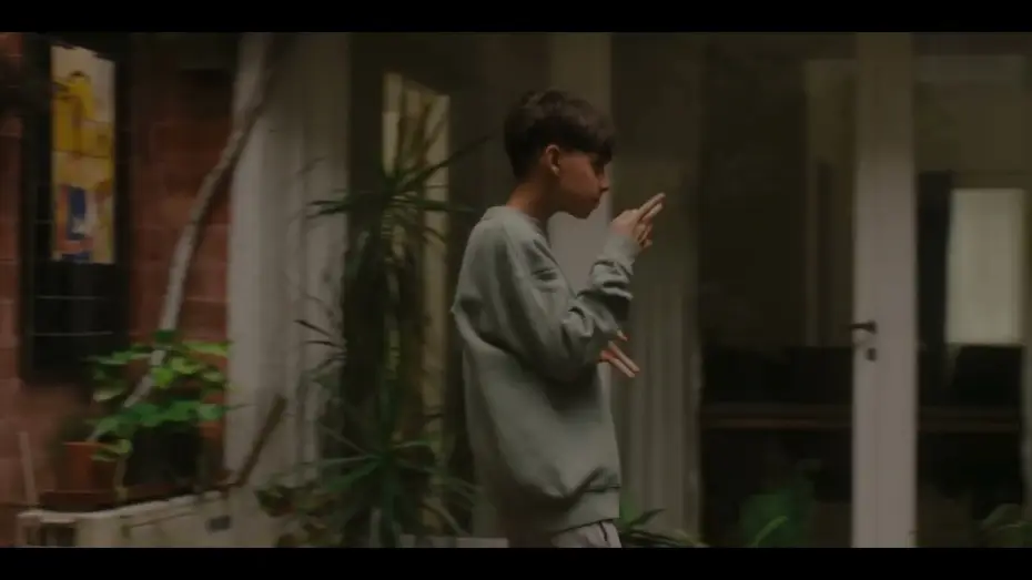 Video for the film The Spurt — El Estirón (Trailer)