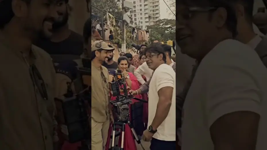 Video for the film City Lights — ಏನ್ ಅಜ್ಜೀ ಡ್ಯಾನ್ಸು | City Lights | Duniya Vijay | Vinay Rajkumar | Monisha Vijaya kumar | Sandalwood