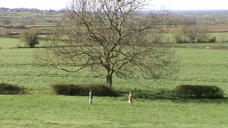 Video for the film Everything Passes — Everything Passes   Trailer