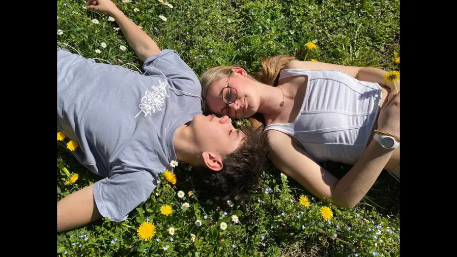 Video for the film Un été pour s'aimer — UN ÉTÉ POUR S'AIMER