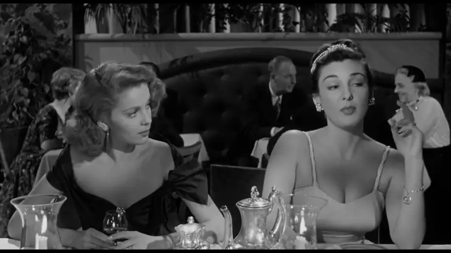 Video for the film Chicago Syndicate — Chicago Syndicate (1955), sugar and cream scene