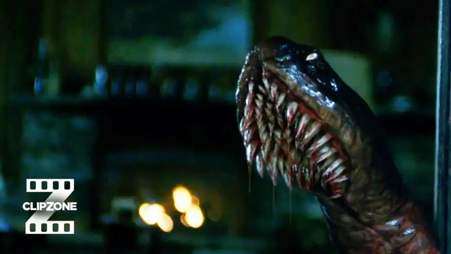 Video for the film Dreamcatcher — Alien In The Toilet