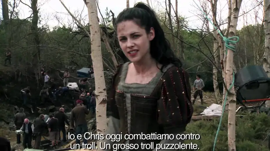 Video for the film Snow White and the Huntsman — Sul set di Biancaneve e il Cacciatore - La lotta con il Troll (sottotitoli in italiano)