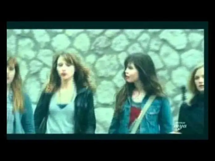 Video for the film LOL (Laughing Out Loud) — lol  il tempo dell'amore