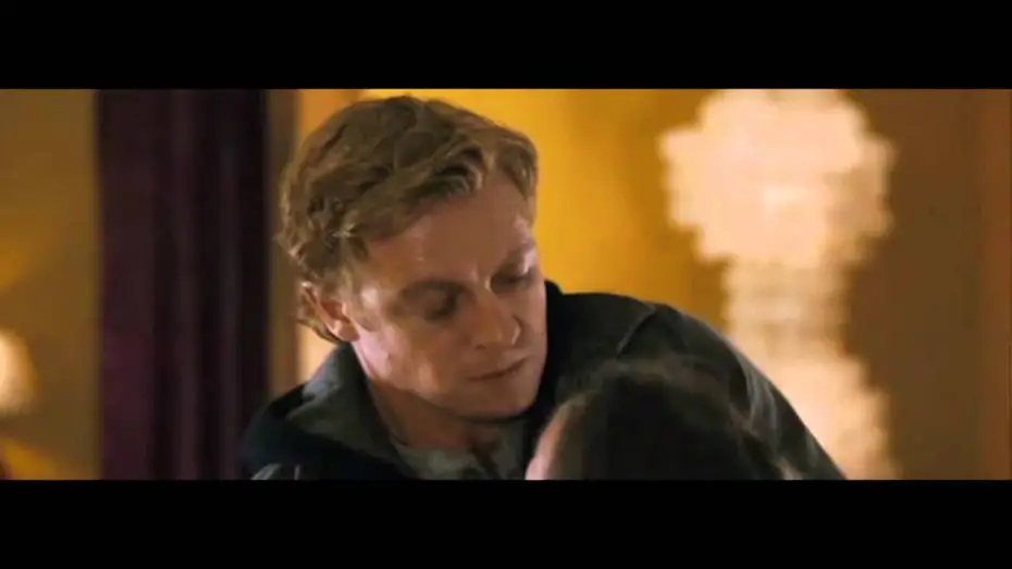 Video for the film Not Forgotten — Not forgotten [Chloe Moretz & Simon Baker] (2009)[VF]