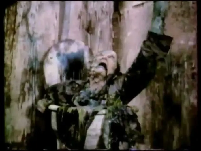 Video for the film Street Trash — Street Trash bande annonce VF