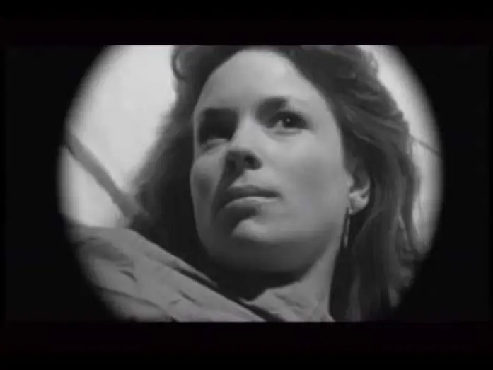 Video for the film Sisters — Scene:  Brian DePalma's SISTERS 1973