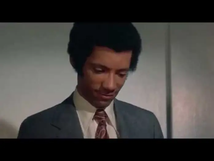 Video for the film Sisters — Sisters (1972) Murder Scene