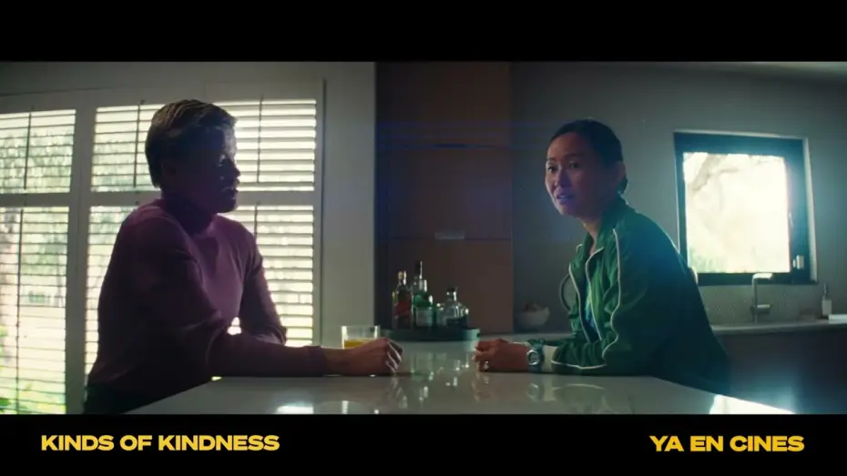 Video for the film Kinds of Kindness — Anuncio: "Venga, vámonos"